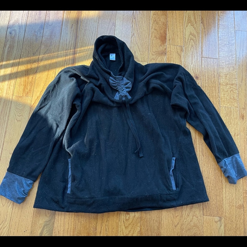 Old Navy Active Fleece